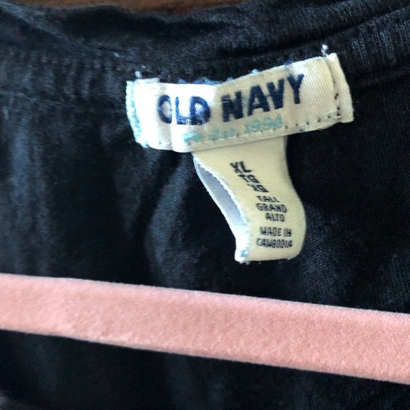 Old Navy black short sleeve tee in size XL Tall - Picture 2 of 7